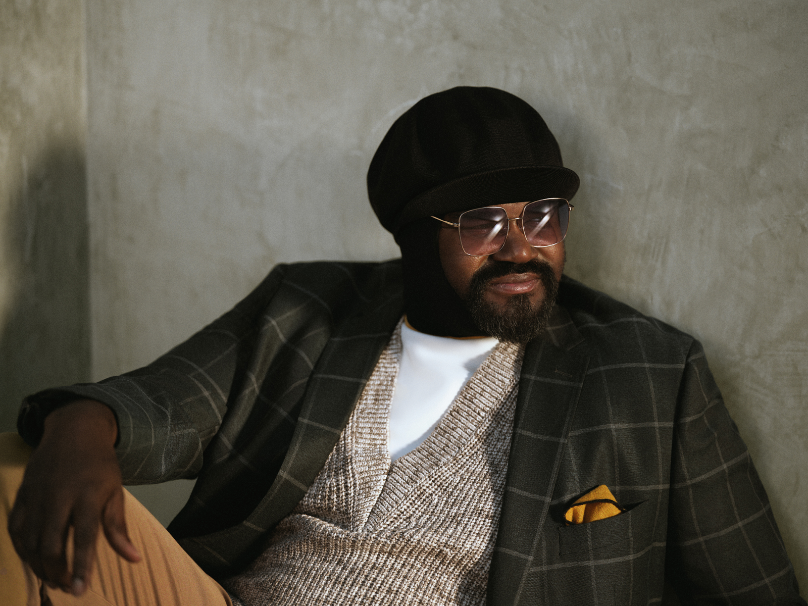 GREGORY_PORTER_OUTSIDE_02_1201copy